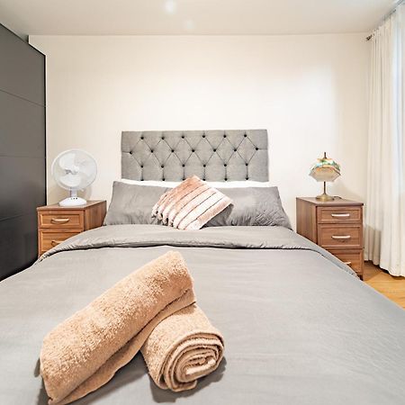 Modern Flat In Prime Location Near Shoreditch & Brick Lane Londres Extérieur photo